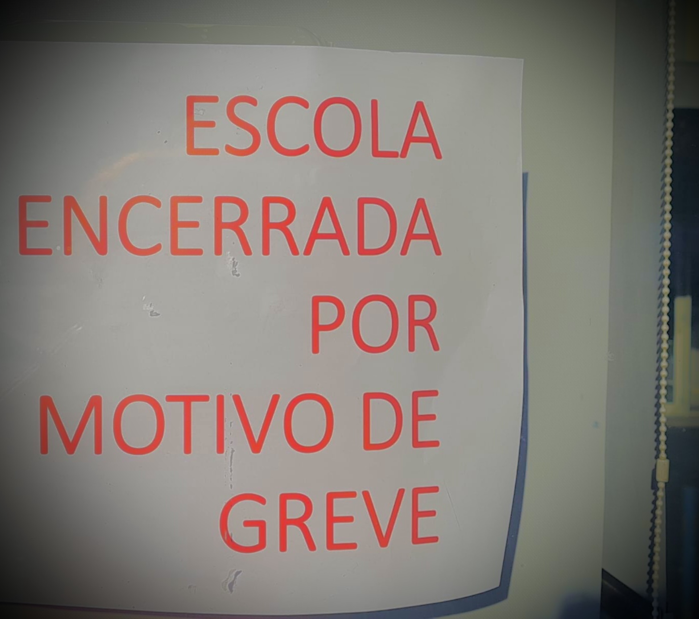 Trabalhadores do Agrupamento de Escolas de Santa Bárbara partem para a greve entre 11 e 15 de março